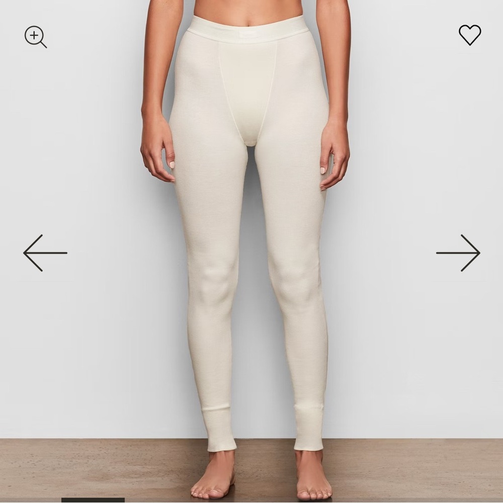 Skims bone Leggings